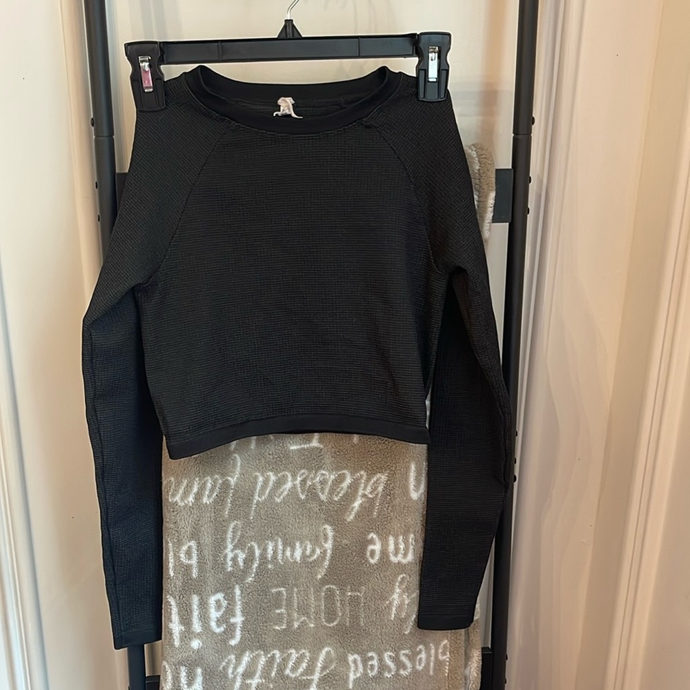 Aerie long sleeve